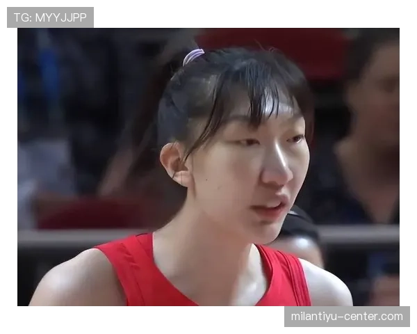 韩旭上场像坦克，下场提着一堆大牌让我怀疑人生